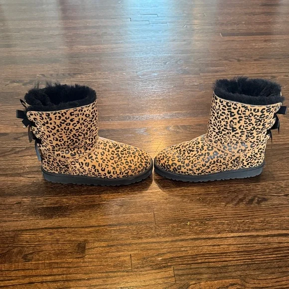 UGG Tan Leopard Print Boots with Black Accents - Picture 5 of 6